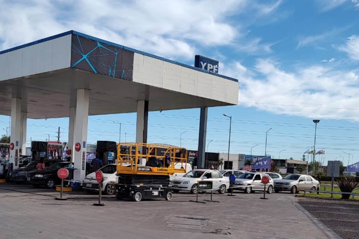 Ypf Subi Un Por Ciento Los Precios De Los Combustibles En Todo El