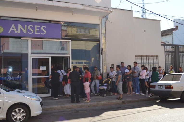 Jubilaciones, AUH y otras asignaciones de Anses: quiénes cobran esta semana