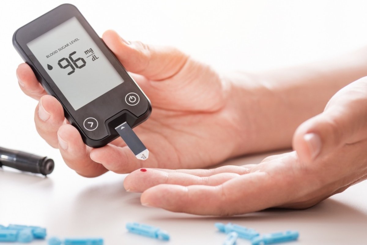 La tecnolog&iacute;a flash permite que el paciente tenga un control a trav&eacute;s del escaneo de un peque&ntilde;o parche que se coloca en el brazo.