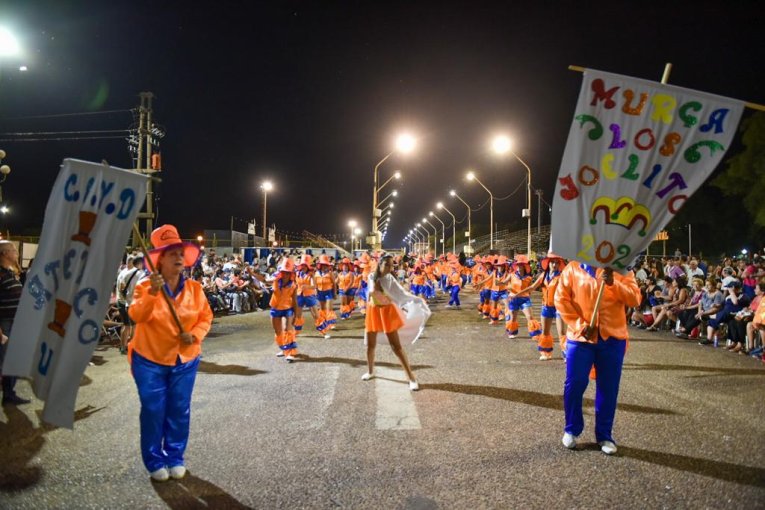 Se postergó al domingo la primera noche de los corsos populares Matecito