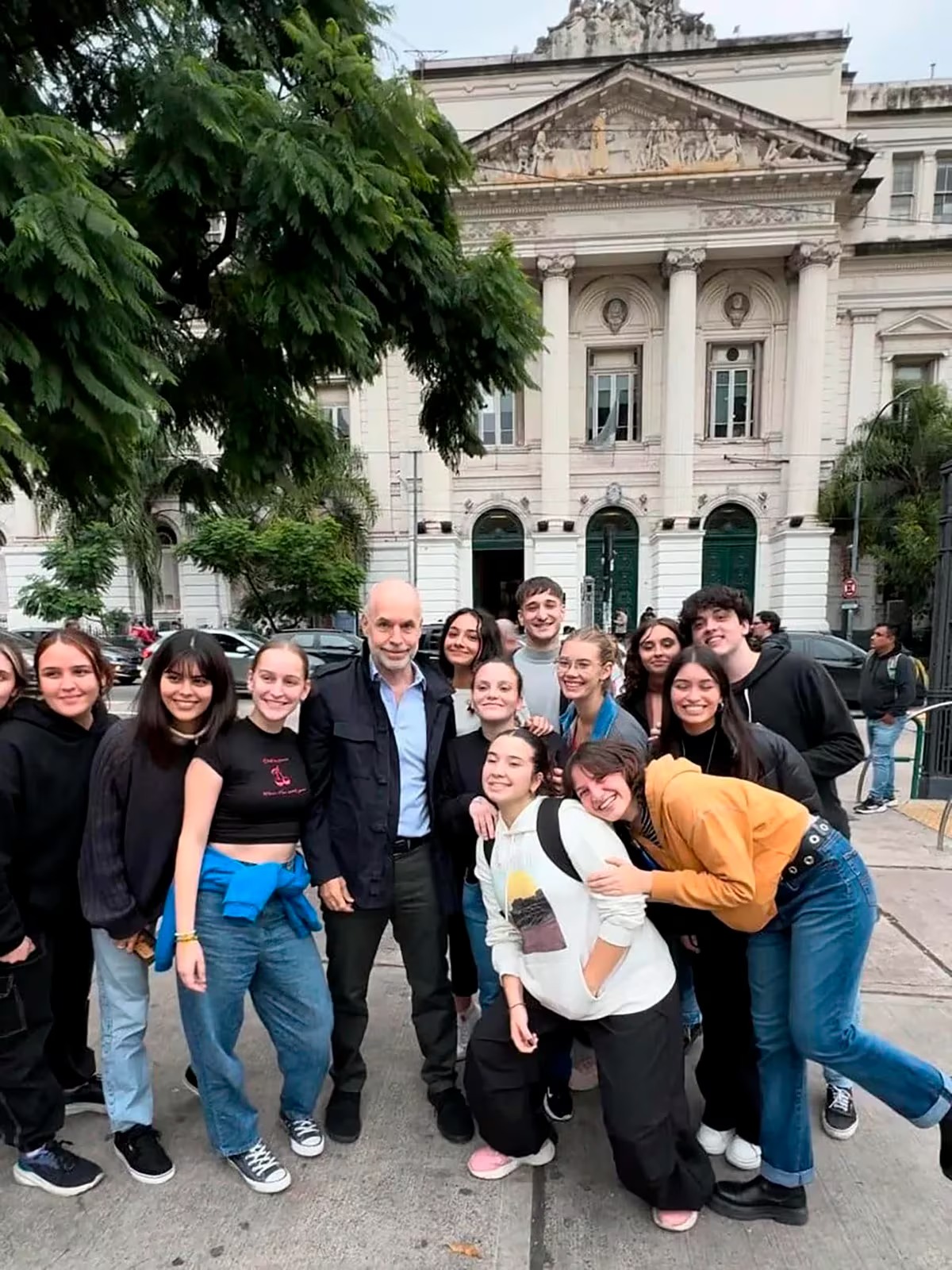 Horacio Rodríguez Larreta defendió la educación pública en la marcha universitaria