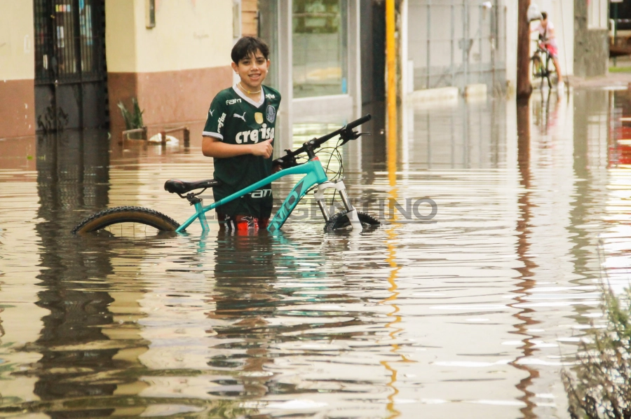 Inundaci&oacute;n, Gualeguaych&uacute; 2024 | Luciano Peralta