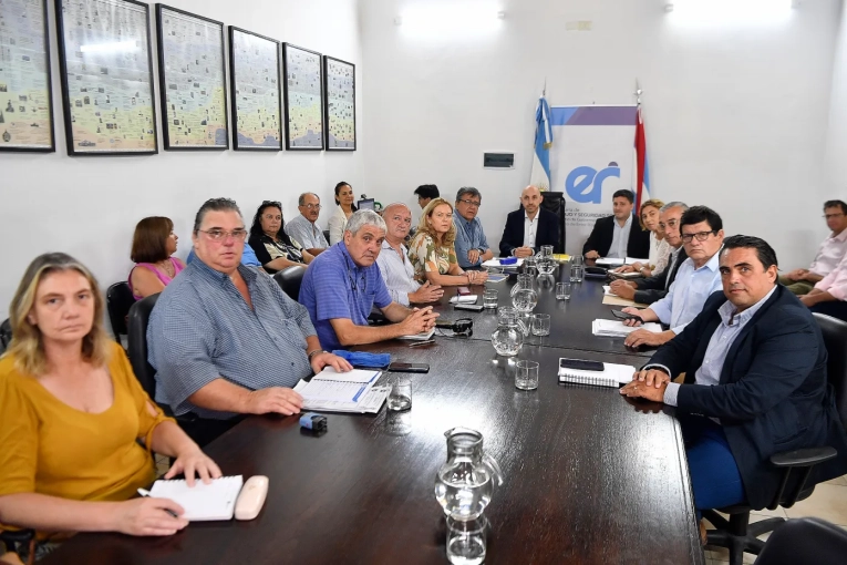 Docentes retomarán las negociaciones paritarias la próxima semana