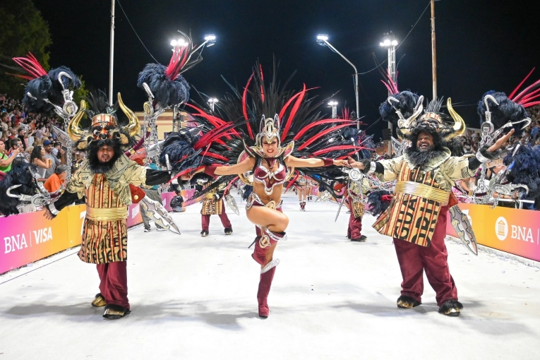 Cerca de 23 mil personas celebraron la segunda noche del fin de semana largo de Carnaval