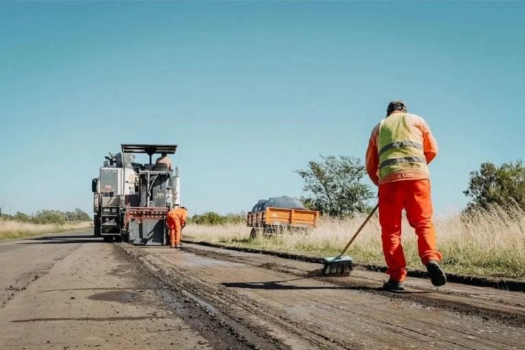 Diputados provinciales se unen para exigir avances en la obra de bacheo de la ruta 20