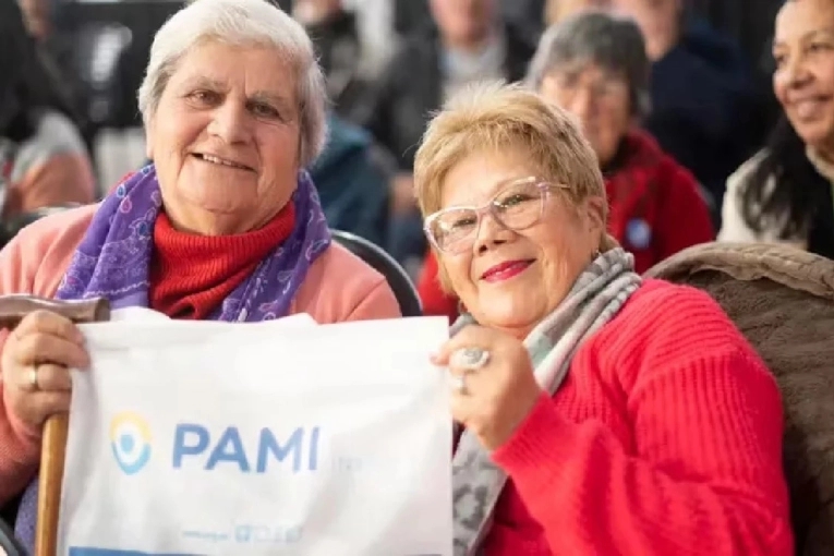 PAMI: Los jubilados deben pagar cada vez más de su bolsillo por los remedios