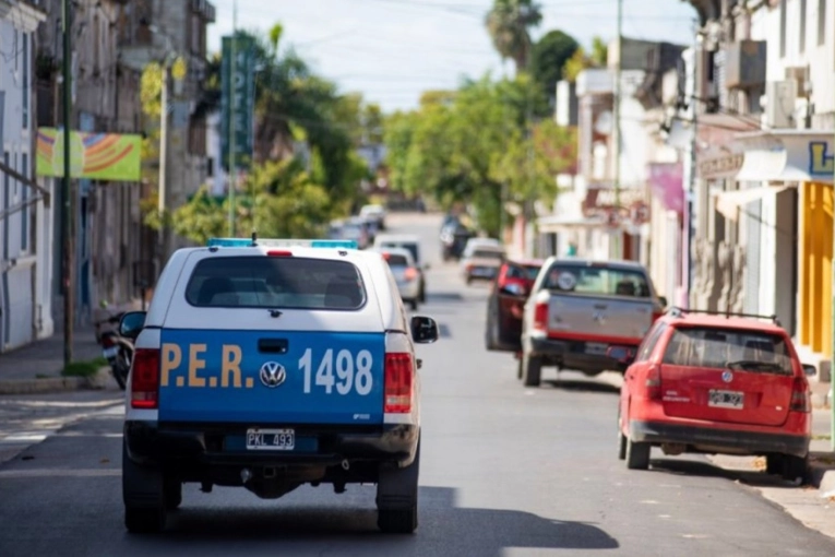 Condenaron a los policías que retuvieron a una menor en un patrullero en Pueblo Belgrano