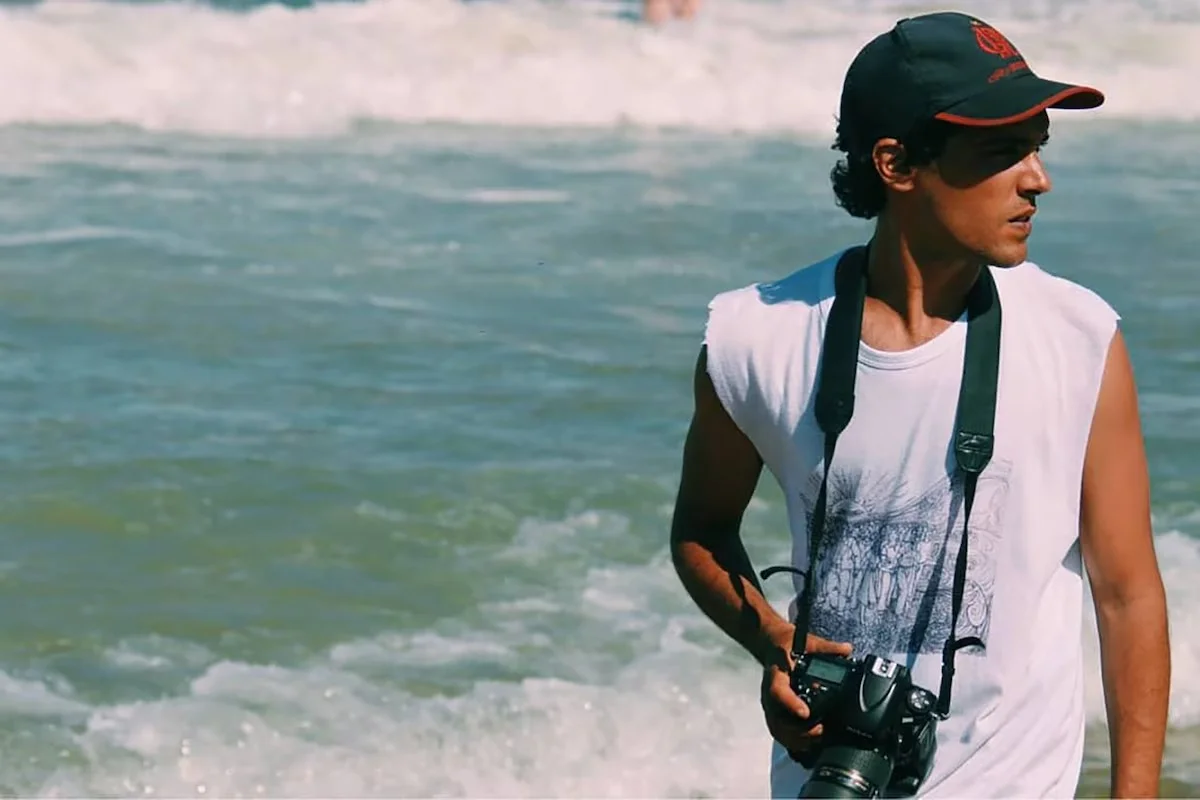 El fotógrafo de 35 años pelea por su vida