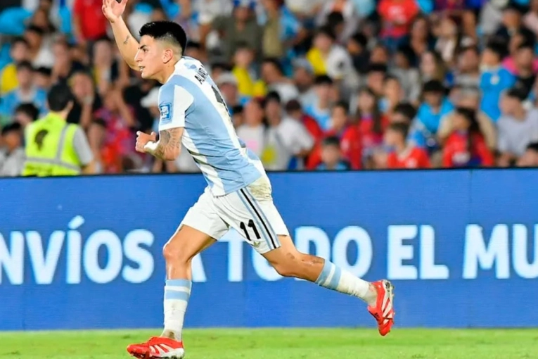 Argentina hizo un partidazo y venció 1 a 0 a Uruguay con golazo de Almada