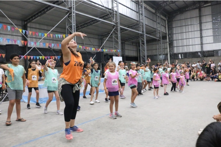 Comienzan las Escuelas Deportivas 2025 con más de 40 sedes gratuitas