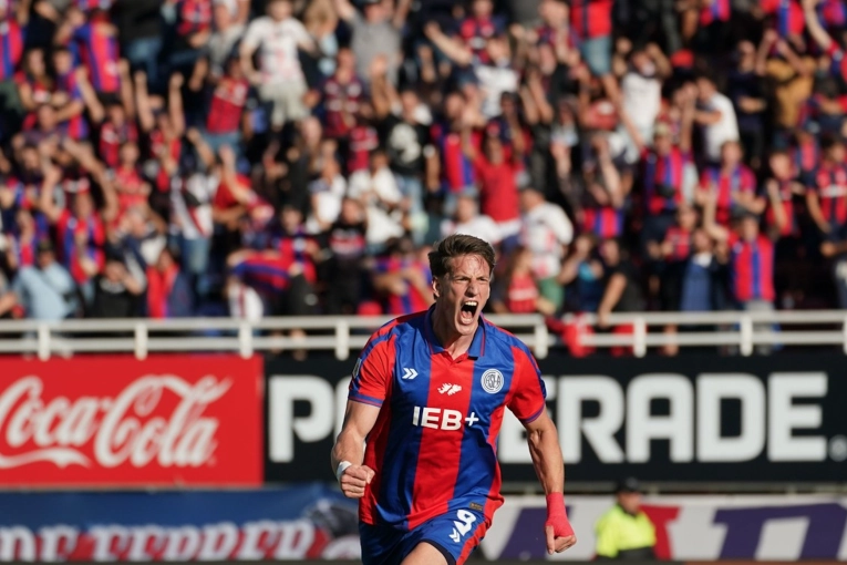 San Lorenzo le ganó sobre el final a Tigre y se clasificó a cuartos del Torneo Apertura