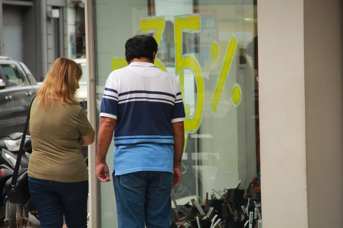 En el centro y en los barrios hay caída de ventas En el centro y en los barrios hay caída de ventas
