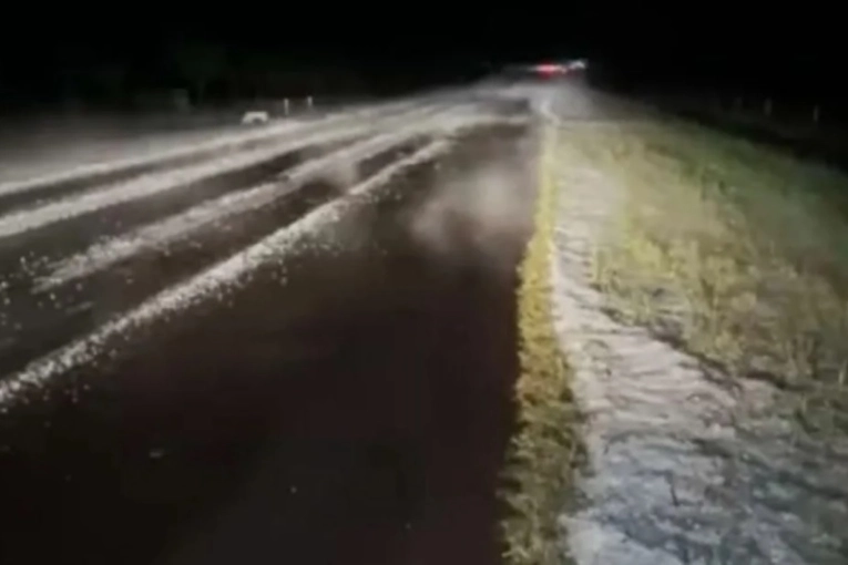 Una intensa granizada afectó al norte de Entre Ríos