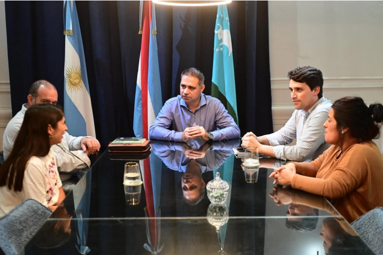 Madres Cuidadoras y el Municipio consolidan su labor conjunta en el barrio 348