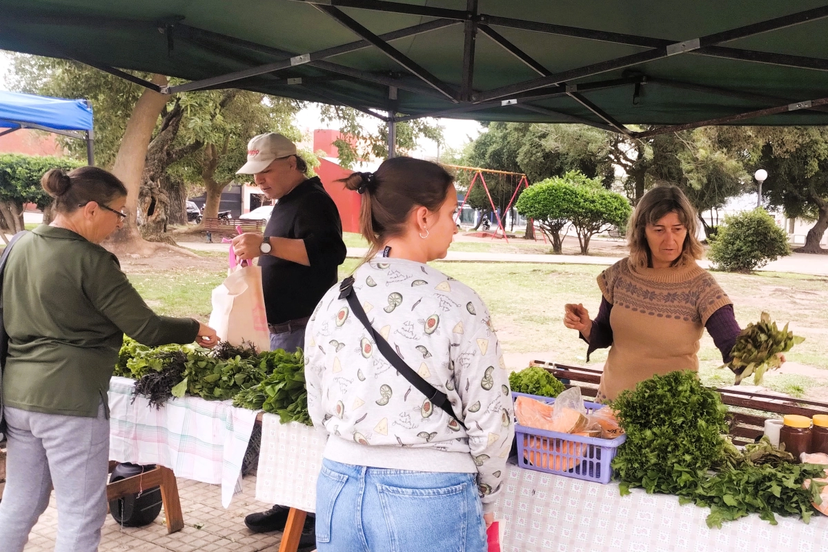 Feria Agroecológica de Plaza Belgrano Feria Agroecológica de Plaza Belgrano