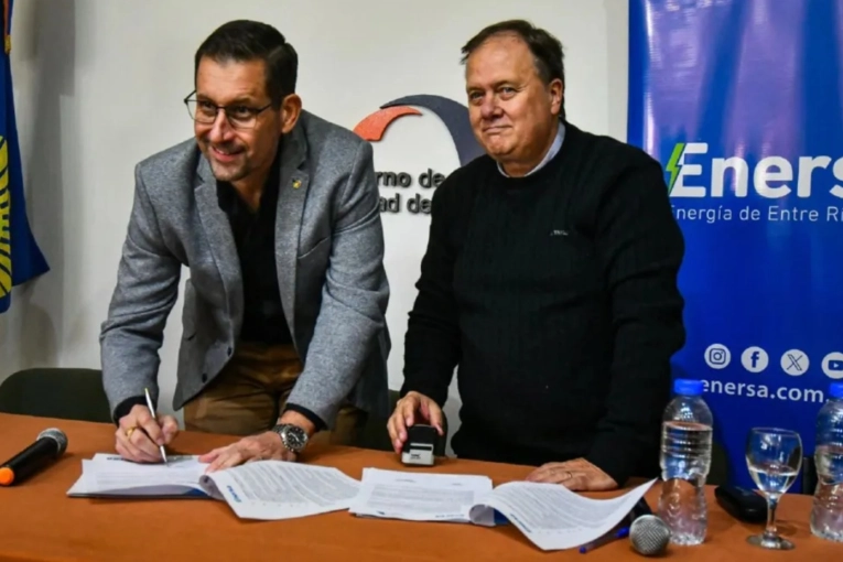 Enersa impulsa la generación de energías renovables con un nuevo parque solar