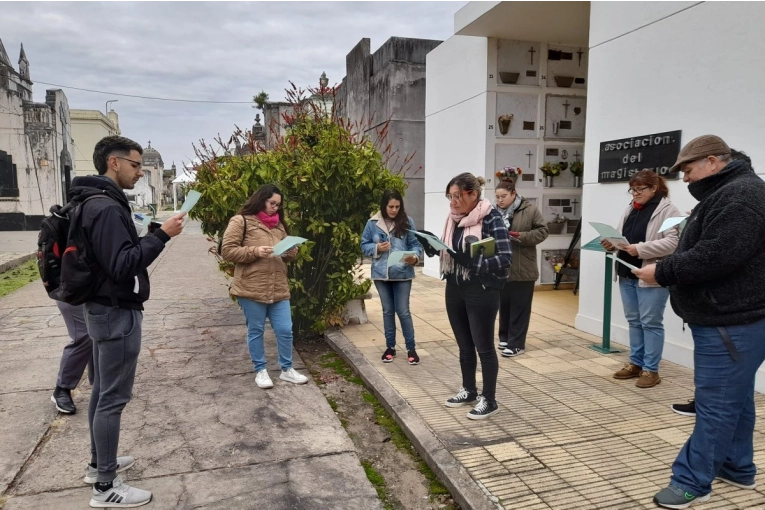 Vacaciones de invierno: Promueven los recorridos culturales por el Cementerio Norte