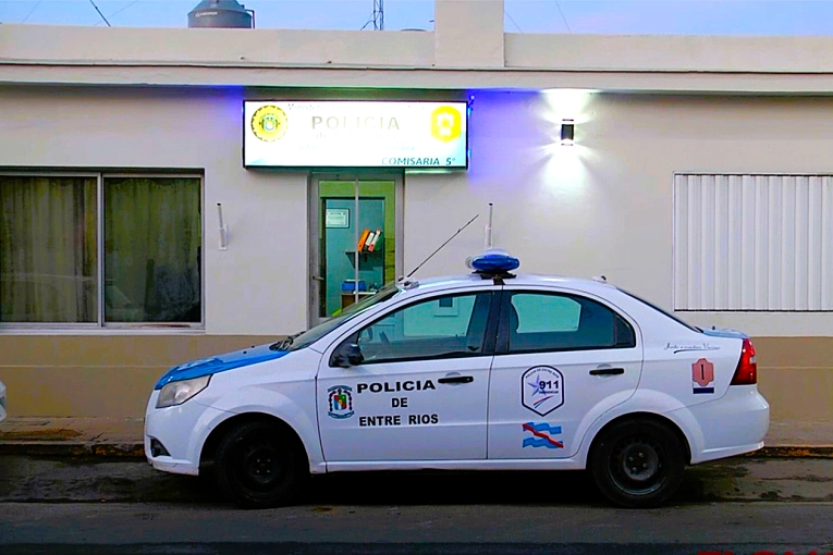 Un hombre en situaci&oacute;n de calle fue apu&ntilde;alado mientras dorm&iacute;a en Paran&aacute;