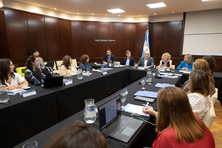 El Gobierno disolvió la Comisión Nacional de Alimentos