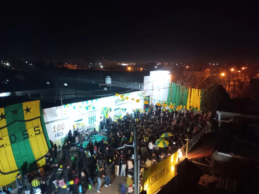 La celebraci&oacute;n comenz&oacute; a las 00:00 hs del s&aacute;bado 9 de agosto la sede de calle Edici&oacute;n