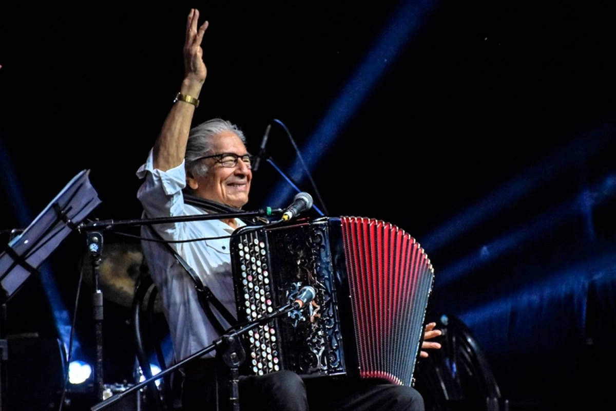 El adiós a un embajador cultural