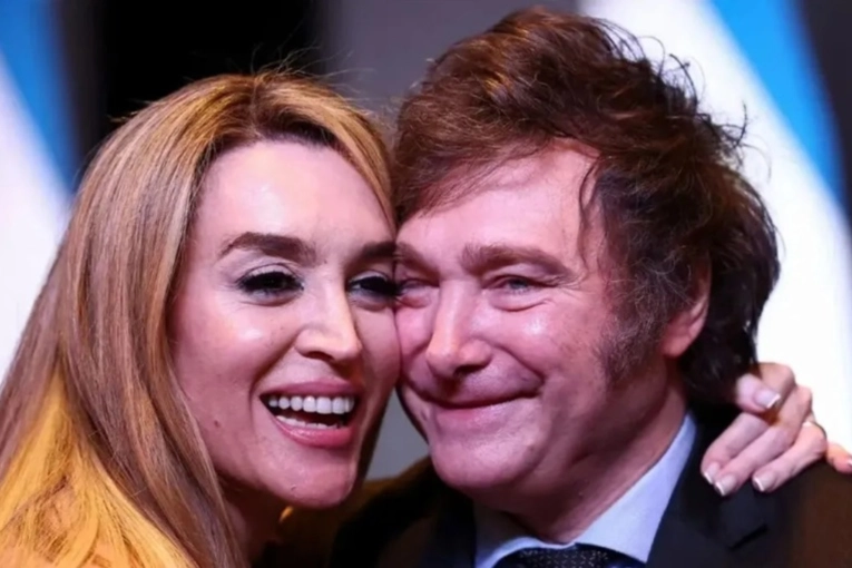 Milei viaja a Las Vegas y reaviva la polémica con Fátima Flórez