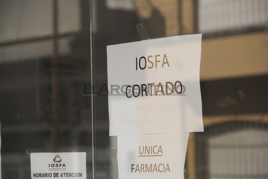 Los afiliados reclaman que siguen sin prestaciones. Foto: Luciano Peralta