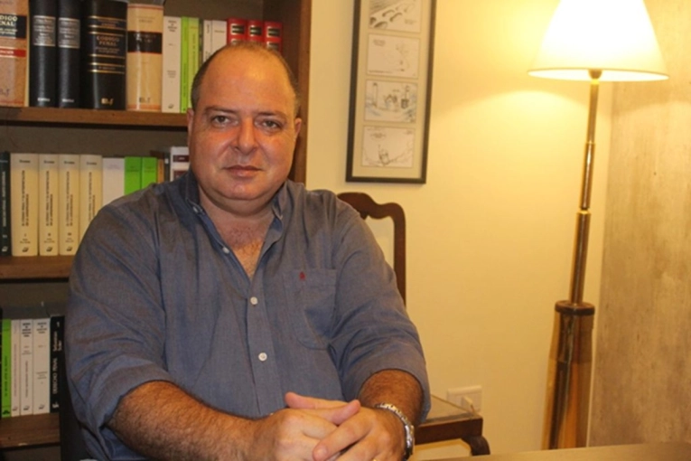 Vitale asumió la representación del policía Corvalán y cambia la estrategia defensiva