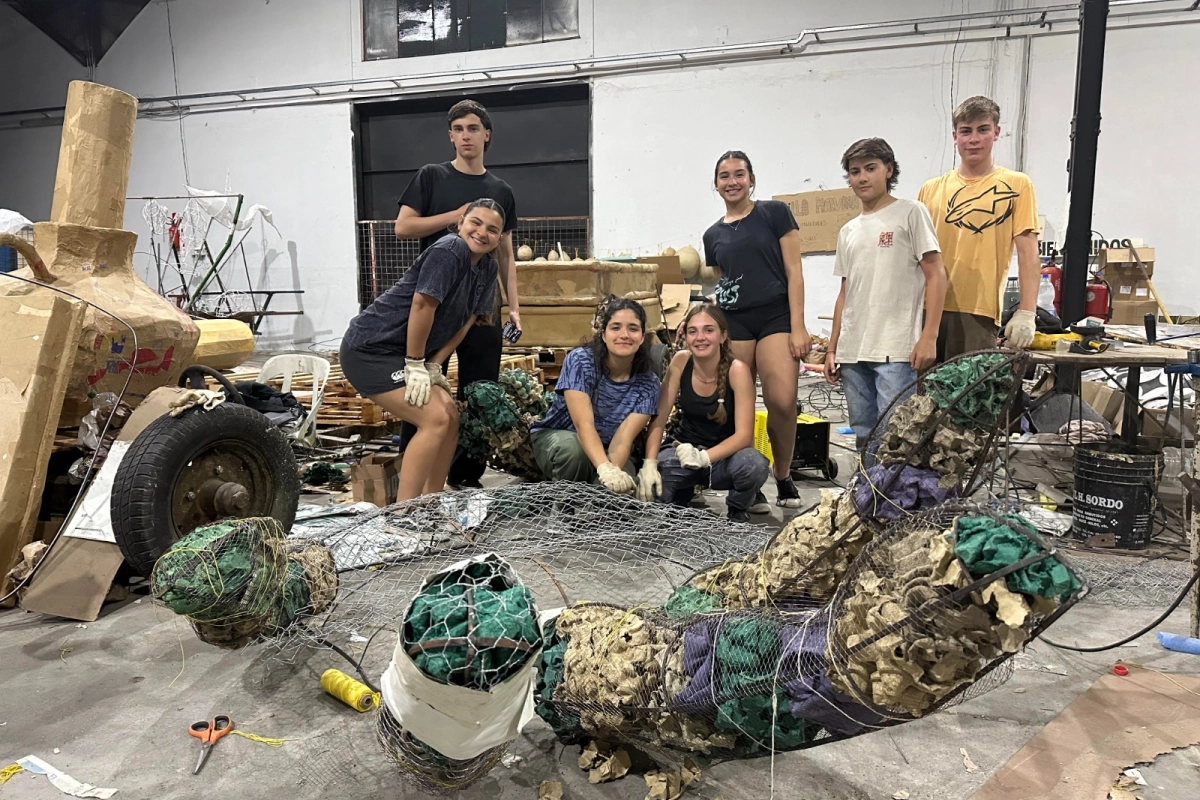 5° C y B, Villa Malvina, con "Anamnesis"