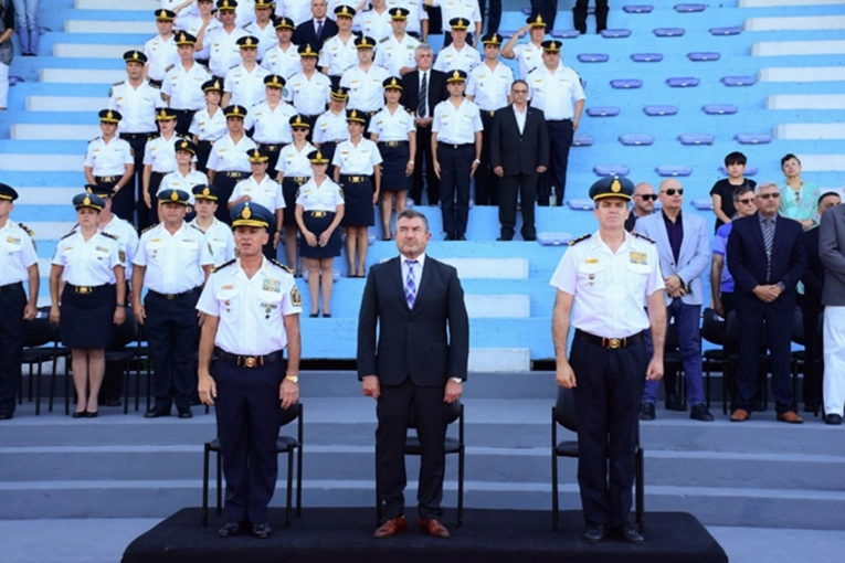 El estado de la Policía y la penosa situación económica de los policías