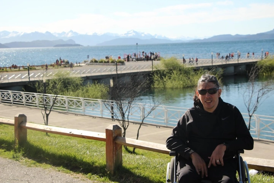 Emiliano Naranjo viaja por toda la Argentina dando charla y contando su experiencia de vida