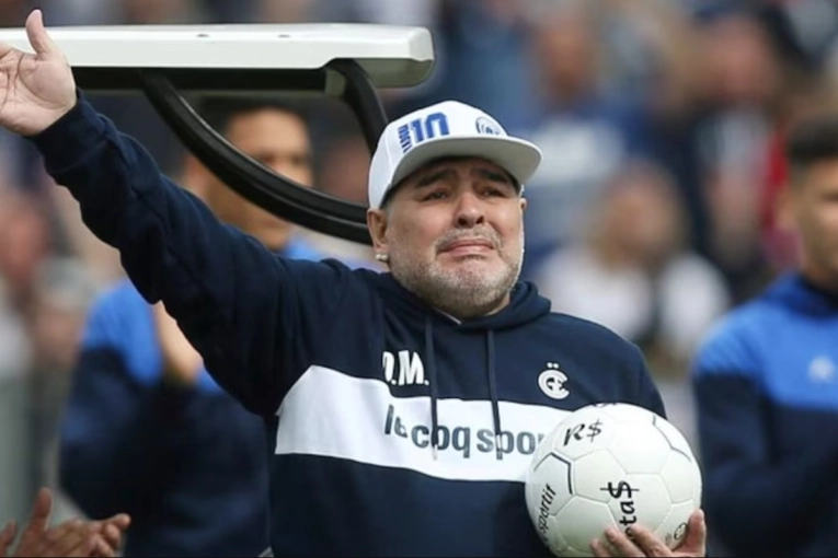 El nuevo juicio por la muerte de Maradona comenzar&aacute; reci&eacute;n en marzo del a&ntilde;o que viene