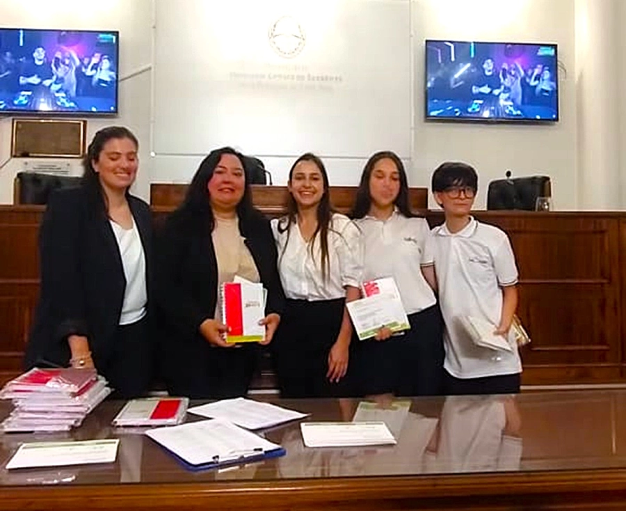 Senado juvenil en Paran&aacute;