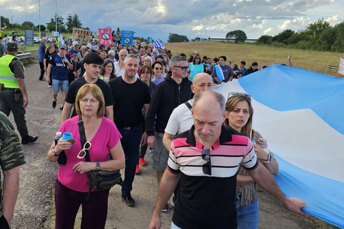José Walser estuvo presente en la marcha