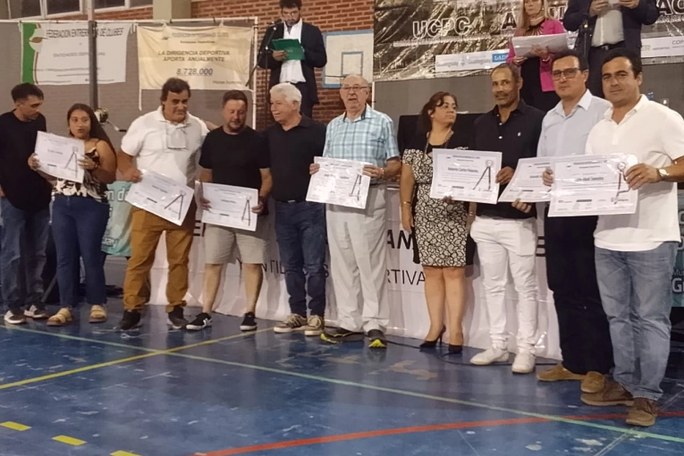 Dirigentes de Gualeguaychú fueron distinguidos a nivel provincial