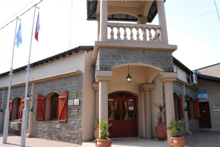 Un fallo ordena restituir a su puesto a una delegada de ATE trasladada por el Municipio de San José