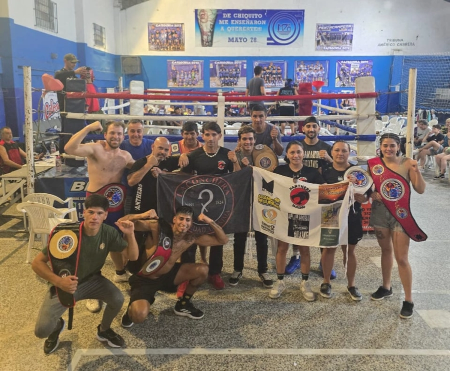 <b>El Club Social y Deportivo Mor&oacute;n</b> fue escenario de una velada cargada de adrenalina