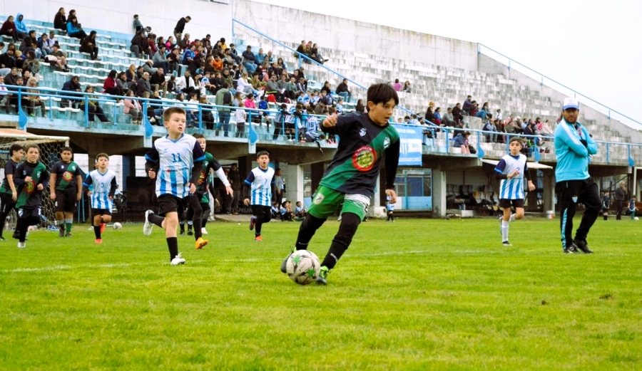 Inferiores en Club Pueblo Nuevo