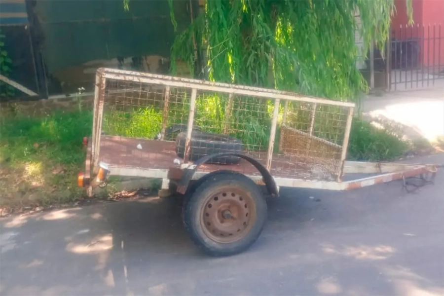 <i>Detenci&oacute;n de dos hombres en Paran&aacute; cuando desarmaban un tr&aacute;iler robado</i>