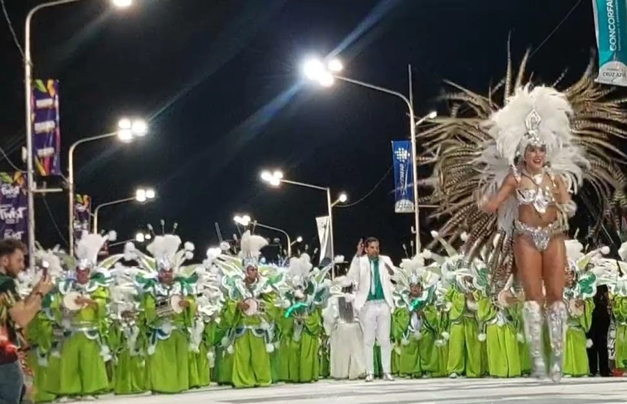 <i>La Bater&iacute;a TNT de la Comparsa Emperatriz</i>