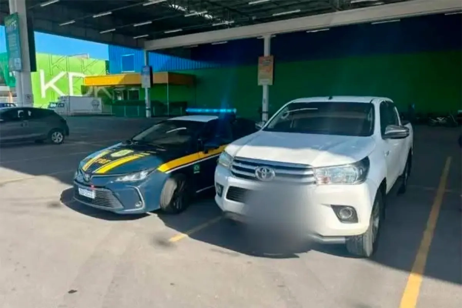 <i>La camioneta recuperada en Brasil le hab&iacute;an colocado una patente brasile&ntilde;a</i>