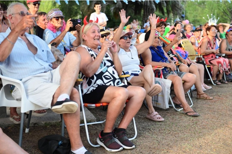 Abre un espacio para los adultos mayores y piden colaboraci&oacute;n para mejorar el lugar