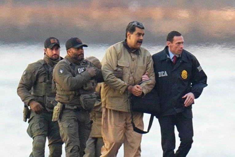 A prop&oacute;sito de Venezuela y las transiciones desde el autoritarismo