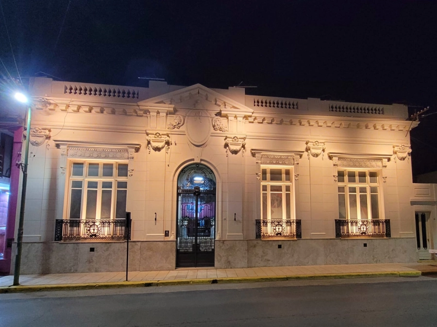 <i>Casa De Deken ubicada en 25 de Mayo 734</i>