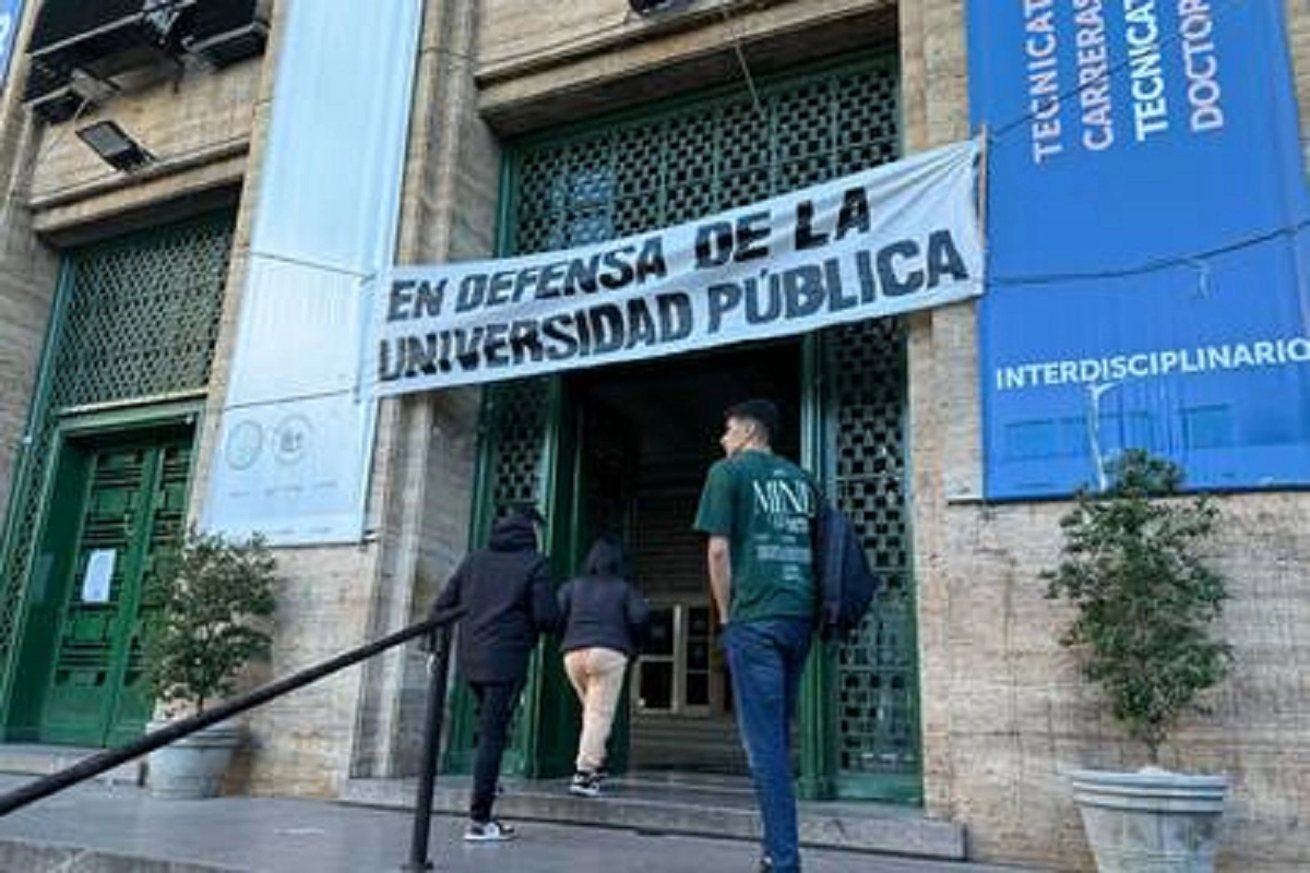 Universidad: el debate se traslada a marzo