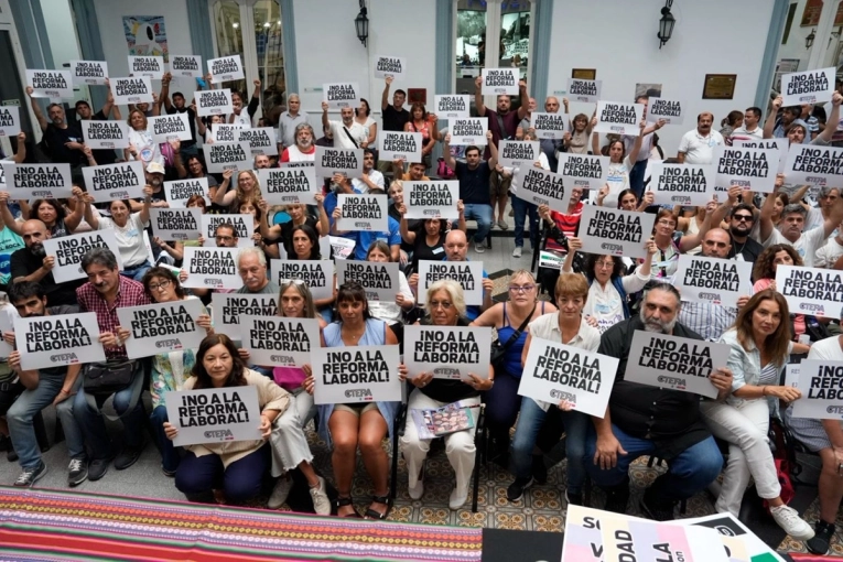 Convocan a paro nacional docente el 2 de marzo corre riesgo el inicio de clases en Entre R&iacute;os