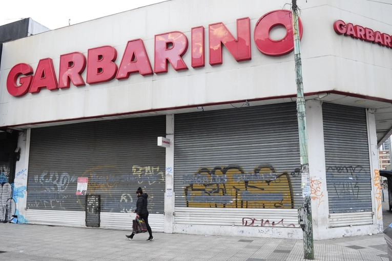 Garbarino sin inversores y con ventas m&iacute;nimas al borde de la quiebra