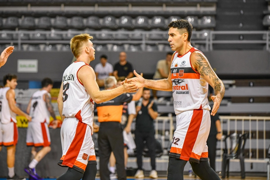 <i>Central se mantiene en lo m&aacute;s alto de la Conferencia Sur junto a Provincial de Rosario</i>