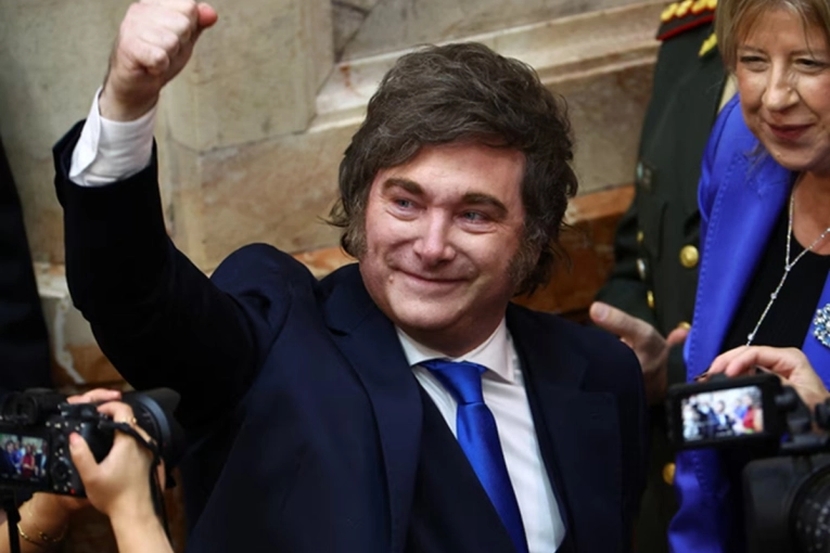 El Gobierno promulg&oacute; la Ley de &ldquo;Modernizaci&oacute;n Laboral&rdquo;, conocida como Reforma Laboral