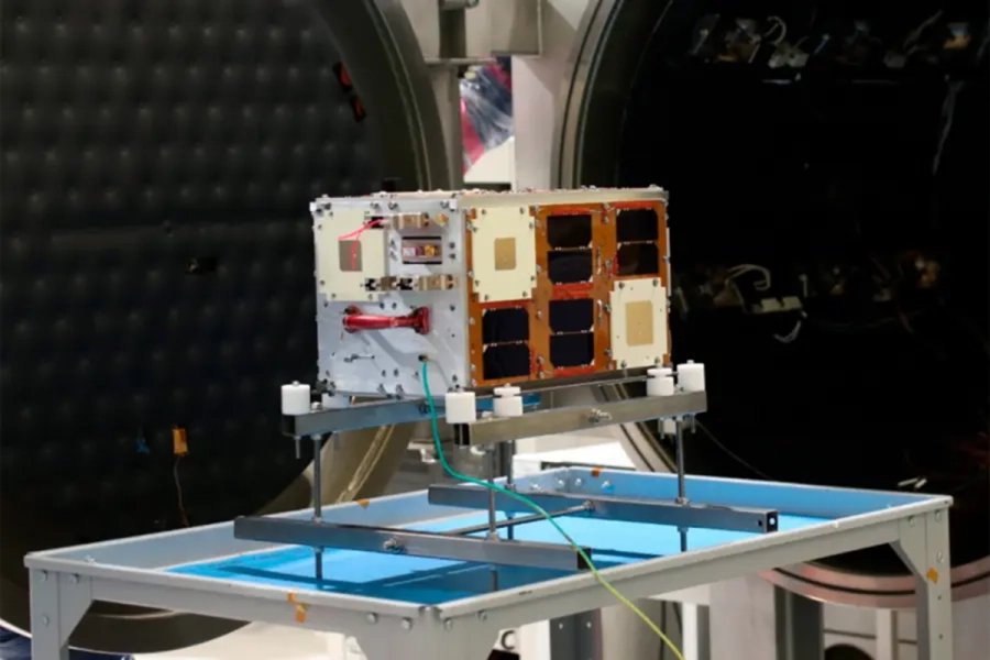 <i>Microsat&eacute;lite argentino Atenea</i>